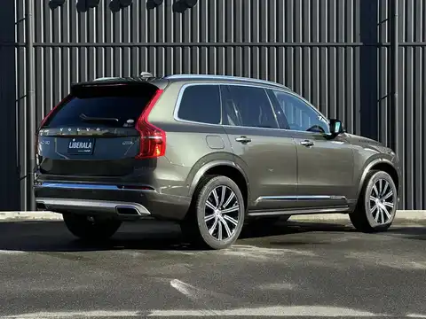 カタログ画像：ＸＣ９０ （XC90） Ｔ６ ＡＷＤ インスクリプション 2019年10月 DBA-LB420XC 2000cc オスミウムグレーメタリックorサヴィルグレーメタリックorパイングレーメタリックorペブルグレーメタリックorサンダーグレーメタリック 燃費12.5km / l 外装