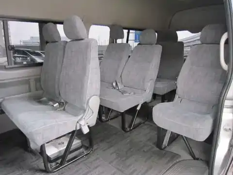 カタログ画像：ハイエースワゴン （HIACE WAGON） グランドキャビン 2007年8月 CBA-TRH229W 2700cc シルバーマイカメタリック 燃費8.2km / l 内装