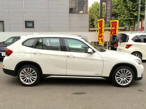 カタログ画像：Ｘ１ （X1） ｘＤｒｉｖｅ ２０ｉ ファッショニスタ 2013年9月 DBA-VM20 2000cc アルピン・ホワイトⅢ 燃費13.6km / l 外装