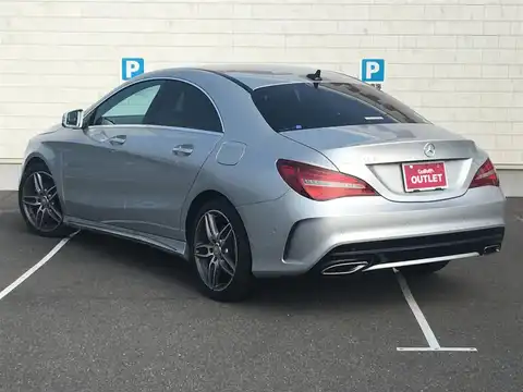 カタログ画像：ＣＬＡクラス （CLA-CLASS） ＣＬＡ１８０ スポーツ 2016年8月 DBA-117342 1600cc ポーラーシルバー（Ｍ） 燃費17.4km / l バック