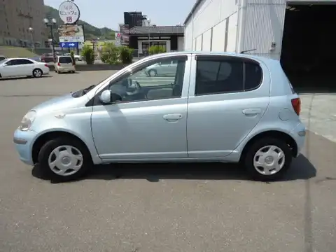 カタログ画像：ヴィッツ （VITZ） Ｕ Ｌパッケージ・ＮＥＯエディション 2004年5月 CBA-SCP13 1300cc ペールブルーマイカメタリック 燃費23.0km / l 外装