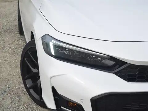 カタログ画像：シビック （CIVIC） タイプＲ レーシングブラックパッケージ 2025年9月 6BA-FL5 2000cc チャンピオンシップホワイト 燃費12.5km / l 外装