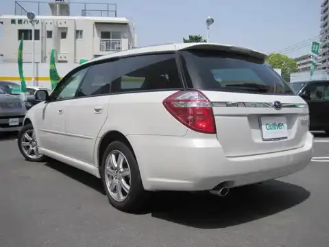 カタログ画像：レガシィツーリングワゴン （LEGACY TOURING WAGON） ２．０ｉ Ｂスポーツ 2005年5月 CBA-BP5 2000cc アークティックホワイト・パール 燃費14.0km / l バック