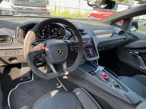 カタログ画像：レヴエルト （REVUELTO） ベースグレード 2023年3月 7LA-ZMREV 6500cc 内装