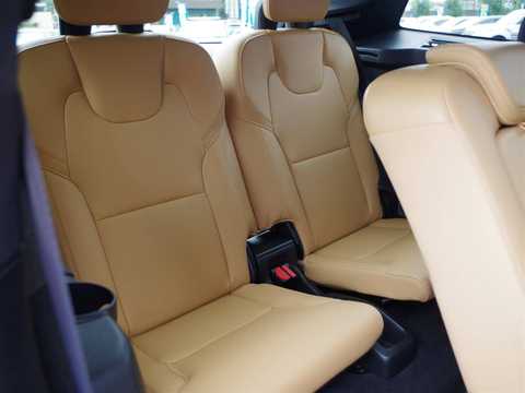 カタログ画像：ＸＣ９０ （XC90） Ｔ８ ツインエンジン ＡＷＤ エクセレンス 2018年8月 DLA-LB420XCPA 2000cc 燃費13.7km / l バック