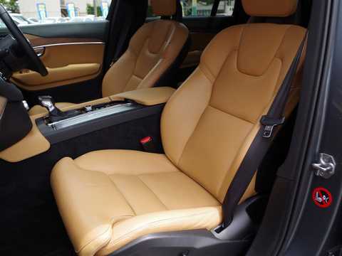 カタログ画像：ＸＣ９０ （XC90） Ｔ８ ツインエンジン ＡＷＤ エクセレンス 2018年8月 DLA-LB420XCPA 2000cc 燃費13.7km / l フロント