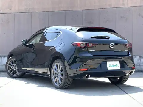 マツダ,ＭＡＺＤＡ３ファストバック,１５Ｓ,2021年11月