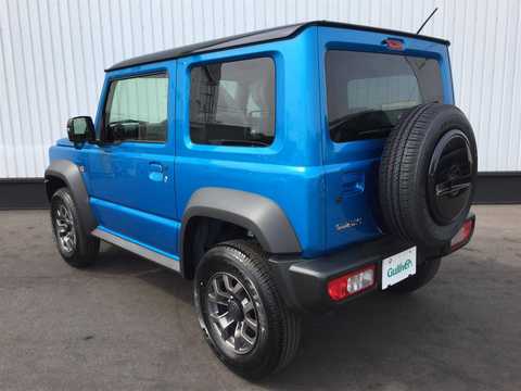 カタログ画像：ジムニー （JIMNY） ＸＬ スズキセーフティサポート装着車 2021年10月 3BA-JB64W 660cc ブリスクブルーメタリック 燃費14.3km / l バック