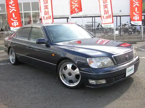 カタログ画像：セルシオ （CELSIOR） Ｃ仕様 Ｆパッケージ装着車 1997年7月 E-UCF21 4000cc ダークブルーマイカトーニングＧ 燃費8.2km / l フロント