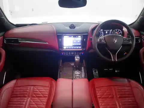 カタログ画像：レヴァンテ （LEVANTE） ＧＴペッレ イントレッチァータ 2022年12月 7AA-MLE20 2000cc ビアンコ フロント