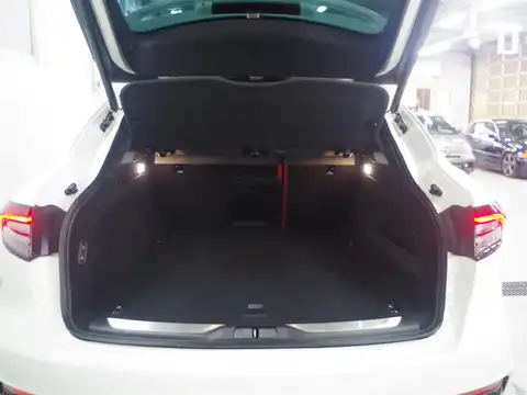 カタログ画像：レヴァンテ （LEVANTE） ＧＴペッレ イントレッチァータ 2022年12月 7AA-MLE20 2000cc ビアンコ 内装