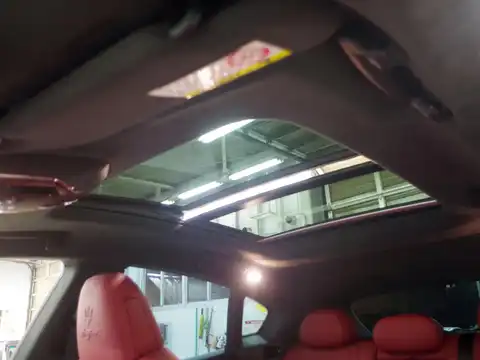 カタログ画像：レヴァンテ （LEVANTE） ＧＴペッレ イントレッチァータ 2022年12月 7AA-MLE20 2000cc ビアンコ フロント