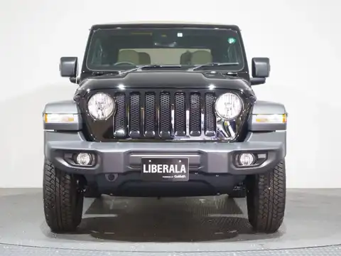 カタログ画像：ジープ・ラングラー （JEEP WRANGLER） ブラック＆タン 2020年7月 ABA-JL36S 3600cc ブラッククリアコート 燃費9.6km / l フロント