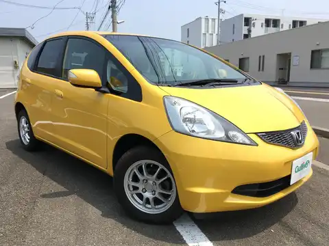 カタログ画像：フィット （FIT） Ｌ スマートスタイルエディション 2009年5月 DBA-GE6 1300cc プレミアムイエロー・パール 燃費21.5km / l メイン（その他）