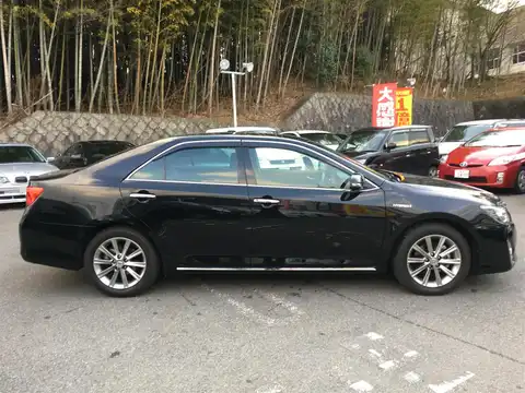 カタログ画像：カムリ （CAMRY） ハイブリッド Ｇパッケージ・プレミアムブラック 2014年4月 DAA-AVV50 2500cc アティチュードブラックマイカ 燃費23.4km / l 外装