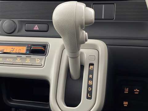カタログ画像：ワゴンＲスマイル （WAGON R SMILE） Ｇ 2024年12月 5BA-MX81S 660cc 燃費22.5km / l メイン