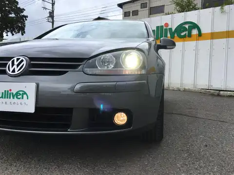 カタログ画像：ゴルフ （GOLF） ＧＴ 2005年10月 GH-1KBLX 2000cc ユナイテッドグレーメタリックorブルーグラファイトパールエフェクト 燃費12.4km / l 外装