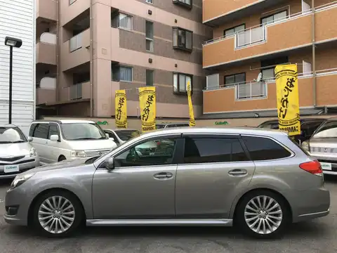 カタログ画像：レガシィツーリングワゴン （LEGACY TOURING WAGON） ２．５ＧＴ Ｓパッケージ 2009年5月 DBA-BR9 2500cc スティールシルバー・メタリック 燃費11.2km / l 外装