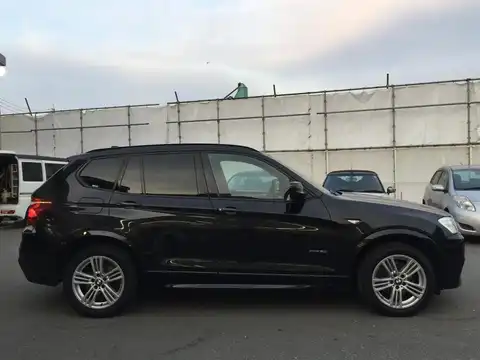 カタログ画像：Ｘ３ （X3） ｘＤｒｉｖｅ ２０ｉ Ｍスポーツパッケージ 2012年5月 DBA-WX20 2000cc 燃費13.2km / l 外装