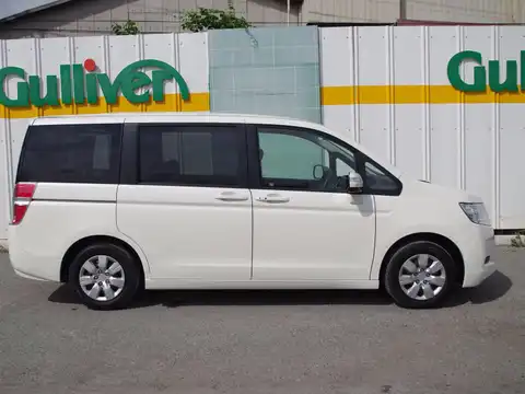 カタログ画像：ステップワゴン （STEPWAGON） Ｇ ＨＤＤナビ スマートスタイルエディション 2011年8月 DBA-RK1 2000cc プレミアムホワイト・パール 燃費13.4km / l 外装