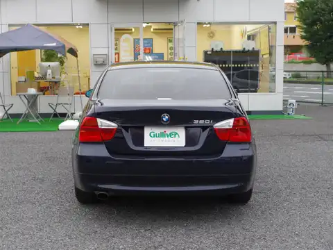 カタログ画像：３シリーズ （3 SERIES） ３２０ｉ ハイラインパッケージ 2005年9月 ABA-VA20 2000cc 燃費11.4km / l バック