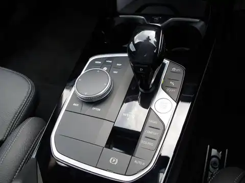 カタログ画像：２シリーズ （2 SERIES） Ｍ２３５ｉ ｘＤｒｉｖｅグランクーペ 2019年10月 3BA-7L20 2000cc ミネラル・グレー（メタリック・カラー）orストーム・ベイ（メタリック・カラー） 内装