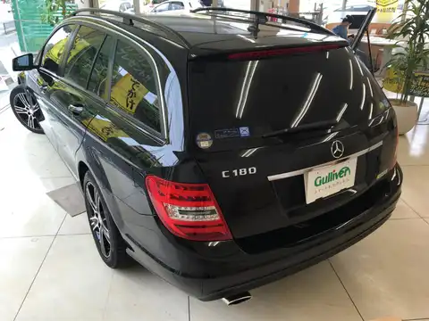 カタログ画像：Ｃクラスステーションワゴン （C-CLASS STATIONWAGON） Ｃ１８０ ステーションワゴン エディションＣ 2014年4月 DBA-204249 1800cc オブシディアンブラック（Ｍ） 燃費13.2km / l バック