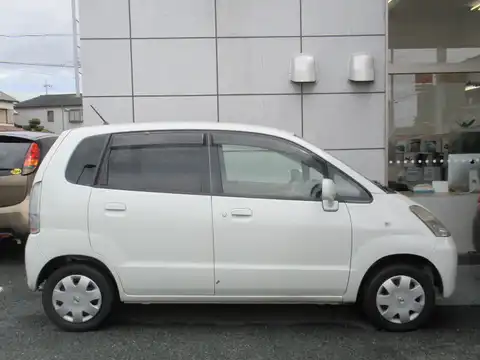 カタログ画像：モコ （MOCO） Ｃ 2002年8月 UA-MG21S 660cc スノーパールホワイト（３Ｐ） 燃費18.4km / l 外装