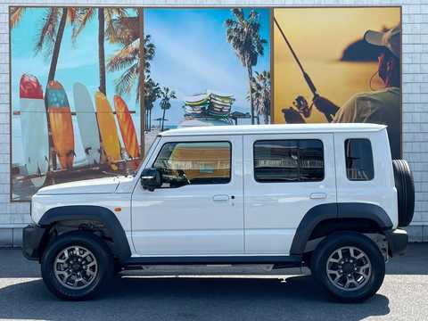 カタログ画像：ジムニー （JIMNY） ＸＧ 2025年11月 3BA-JB64W 660cc 燃費14.3km / l 外装