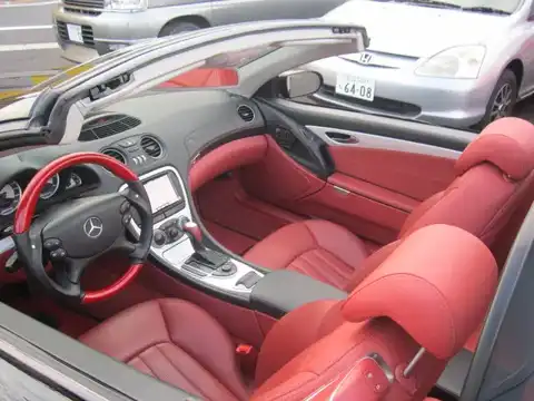 カタログ画像：ＳＬ （SL） ＳＬ５５ ＡＭＧ 2004年7月 GH-230474 5500cc オブシディアンブラック（Ｍ）orエメラルドブラック（Ｍ） 燃費6.3km / l 内装