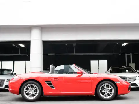 カタログ画像：ボクスター （BOXSTER） ボクスター 2005年8月 GH-98725 2700cc ガーズレッド 燃費8.8km / l 外装