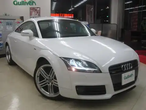 カタログ画像：ＴＴクーペ （TT COUPE） ２．０ＴＦＳＩ クワトロ Ｓラインリミテッド 2010年6月 ABA-8JCCZF 2000cc アイビスホワイト 燃費12.4km / l メイン（その他）