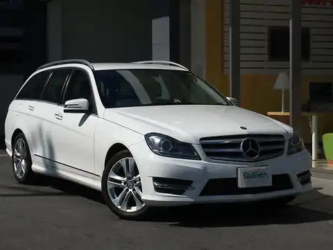 カタログ画像：Ｃクラスステーションワゴン （C-CLASS STATIONWAGON） Ｃ１８０ ステーションワゴン アバンギャルド 2014年4月 DBA-204249 1800cc ダイヤモンドホワイト（Ｍ） 燃費13.2km / l メイン（その他）