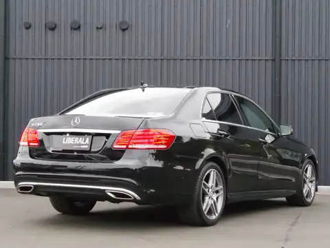 カタログ画像：Ｅクラス （E-CLASS） Ｅ２５０ アバンギャルド 2015年4月 RBA-212036C 2000cc オブシディアンブラック（Ｍ） 燃費15.5km / l バック