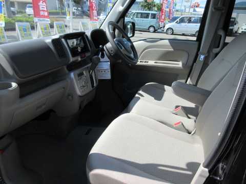 カタログ画像：タウンボックス （TOWN BOX） Ｇスペシャル 2022年4月 3BA-DS17W 660cc ブルーイッシュブラックパール 燃費13.3km / l 内装