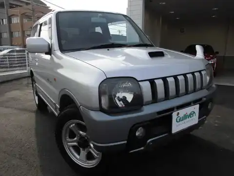 カタログ画像：ジムニー （JIMNY） ランドベンチャー 2003年5月 TA-JB23W 660cc シルキーシルバーメタリック／ライトスティールグレーメタリック 燃費14.8km / l メイン（その他）