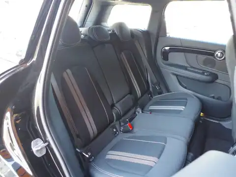 カタログ画像：ＭＩＮＩ （MINI） クーパーＳ クロスオーバー ブラックヒース 2018年2月 DBA-YS20 2000cc ミッドナイト・ブラック・メタリック 燃費15.5km / l 内装