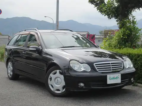 カタログ画像：Ｃクラスステーションワゴン （C-CLASS STATIONWAGON） Ｃ１８０コンプレッサー ステーションワゴン 2004年6月 GH-203246 1800cc エメラルドブラックorオブシディアンブラックorダイヤモンドブラック 燃費10.4km / l メイン（その他）