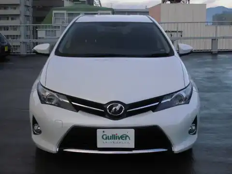 カタログ画像：オーリス （AURIS） １８０Ｇ Ｓパッケージ 2012年8月 DBA-ZRE186H 1800cc ホワイトパールクリスタルシャイン 燃費16.0km / l フロント