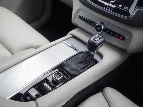 カタログ画像：ＸＣ９０ （XC90） Ｔ８ ツインエンジン ＡＷＤ エクセレンス 2018年8月 DLA-LB420XCPA 2000cc ブライトシルバーメタリックorエレクトリックシルバーメタリック 燃費13.7km / l 内装