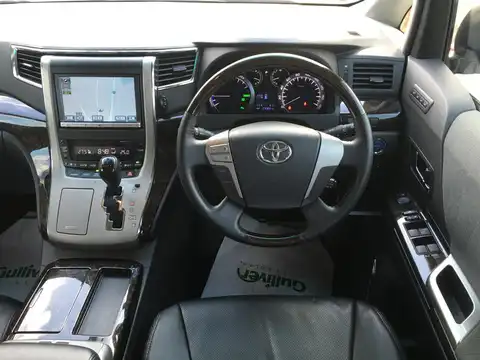 カタログ画像：アルファードハイブリッド （ALPHARD HYBRID） ハイブリッドＳＲ サイドリフトアップシート装着車 2011年11月 DAA-ATH20W 2400cc ホワイトパールクリスタルシャイン 燃費16.2km / l 内装