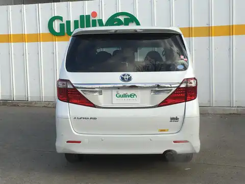 カタログ画像：アルファードハイブリッド （ALPHARD HYBRID） ハイブリッドＳＲ 2011年11月 DAA-ATH20W 2400cc ホワイトパールクリスタルシャイン 燃費16.2km / l バック