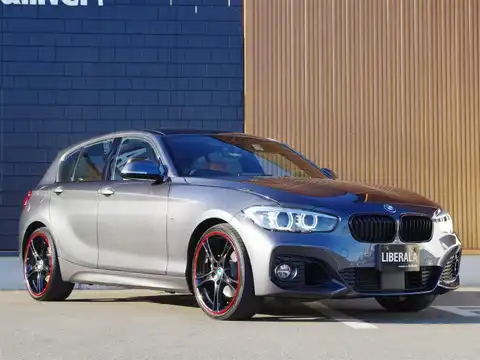 カタログ画像：１シリーズ （1 SERIES） １１８ｉ Ｍスポーツ エディションシャドー 2017年8月 DBA-1R15 1500cc ミネラル・グレー 燃費18.1km / l メイン