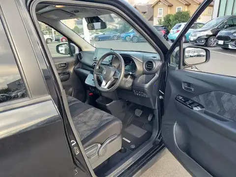 カタログ画像：ｅＫクロス ＥＶ （EK X EV） Ｐ 2022年6月 ZAA-B5AW オークブラウンメタリック/ナチュラルアイボリーメタリック フロント