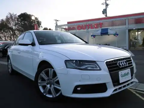 カタログ画像：Ａ４ （A4） ２．０ＴＦＳＩ 2011年4月 DBA-8KCDN 2000cc アイビスホワイト 燃費12.6km / l メイン（その他）