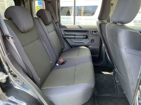 カタログ画像：ジムニーノマド （JIMNY NOMADE） ＦＣ 2025年4月 3BA-JC74W 1500cc ブルーイッシュブラックパール4 燃費13.6km / l バック