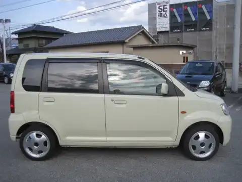 カタログ画像：ｅＫワゴン （EK WAGON） Ｍ 2004年12月 CBA-H81W 660cc ペールベージュソリッド 外装