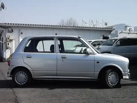 カタログ画像：ミラジーノ （MIRA GINO） ジーノ・ターボ 1999年3月 GF-L710S 660cc シルバーメタリック 燃費16.0km / l 外装