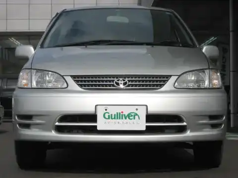 カタログ画像：カローラスパシオ （COROLLA SPACIO） スパシオ Ｇパッケージ ２－３ 1999年4月 GF-AE111N 1600cc シルバーメタリック 燃費13.2km / l フロント