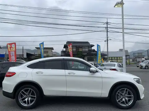 カタログ画像：ＧＬＣ （GLC-CLASS） ＧＬＣ２５０ ４マチック クーペスポーツ（本革仕様） 2018年1月 DBA-253346 2000cc ポーラーホワイト（Ｓ） 燃費13.4km / l 外装